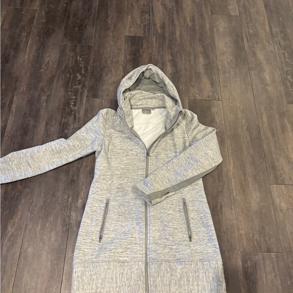 Athleta Light Gray Women's Hooded Sweatshirt-Long length